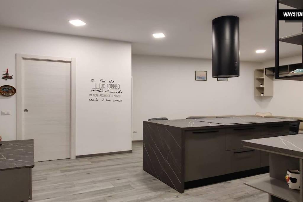 De Angeli District Apartment มิลาน ภายนอก รูปภาพ